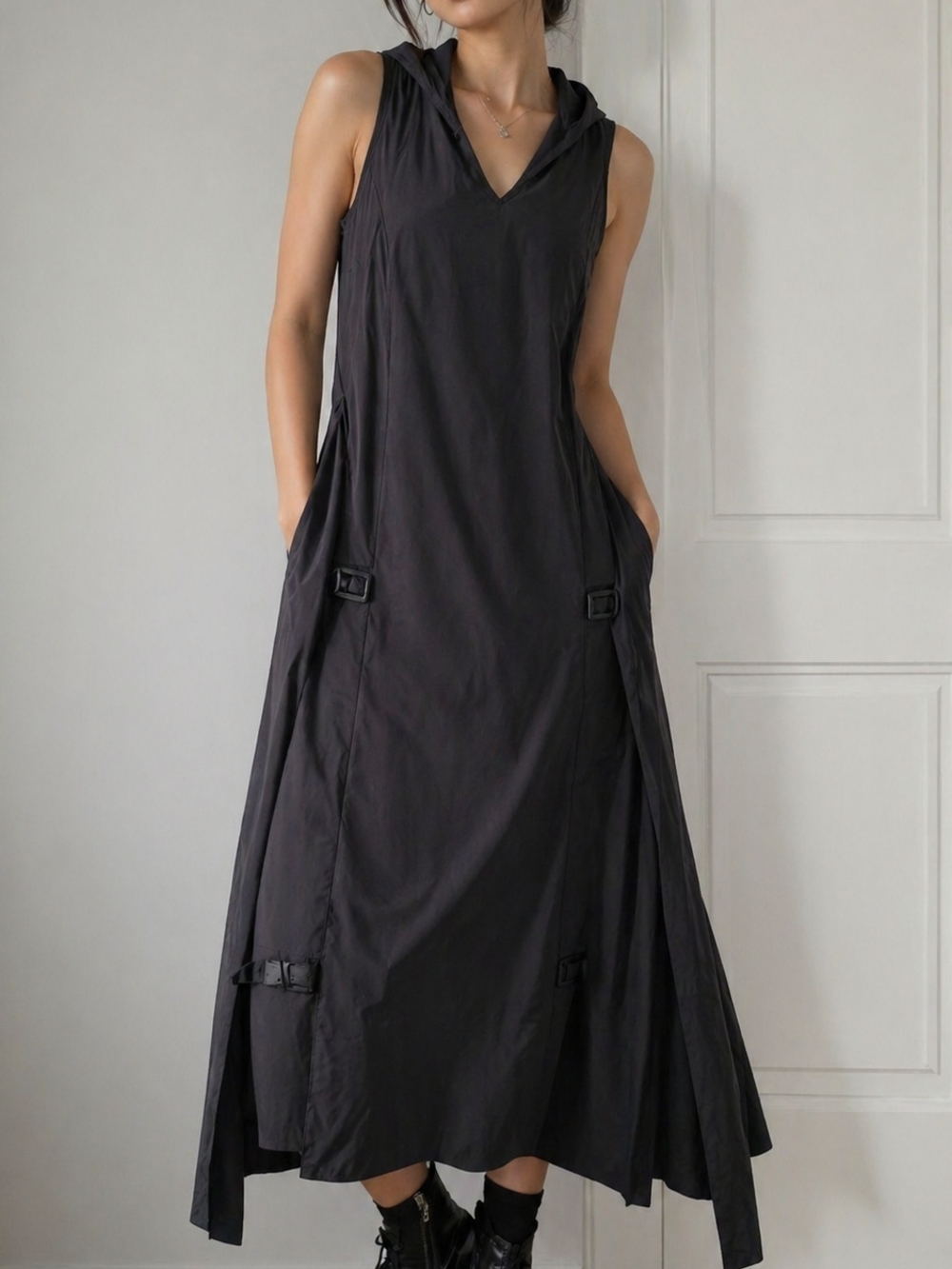 Sleeveless Hooded Black Maxi Dress with Side Buckle Detail
